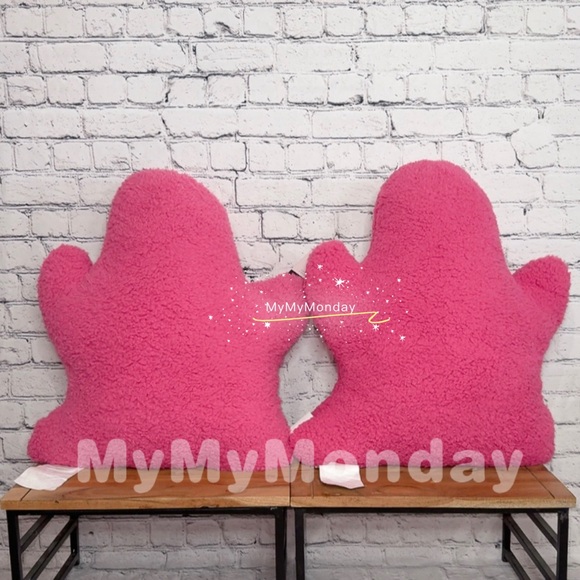 Halloween Ghost Pillow Set of 2 - Picture 2 of 3